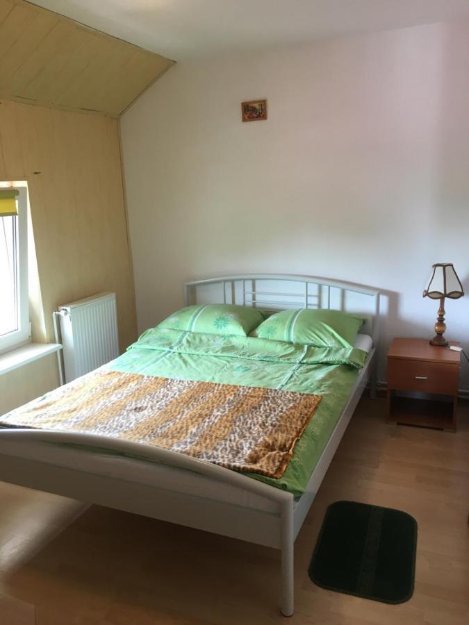 Dom Jana Apartment Ниешорце Екстериор снимка