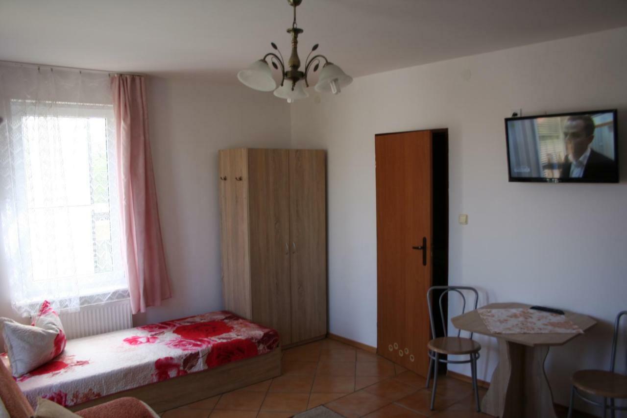 Dom Jana Apartment Ниешорце Екстериор снимка